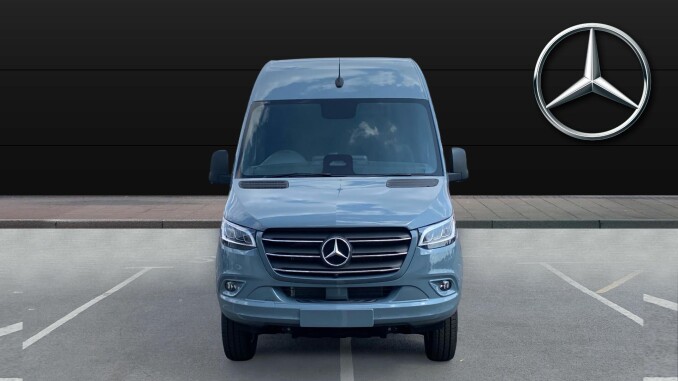 Mercedes-Benz Sprinter 319Cdi L2 Diesel Awd 3.5t H2 Pro Van 9G-Tronic - Image 8